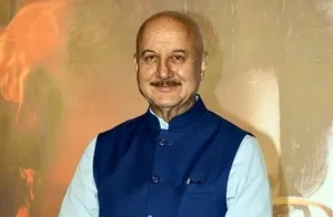 How Did Anupam Kher Honor His Mother Dulari's Birthday?