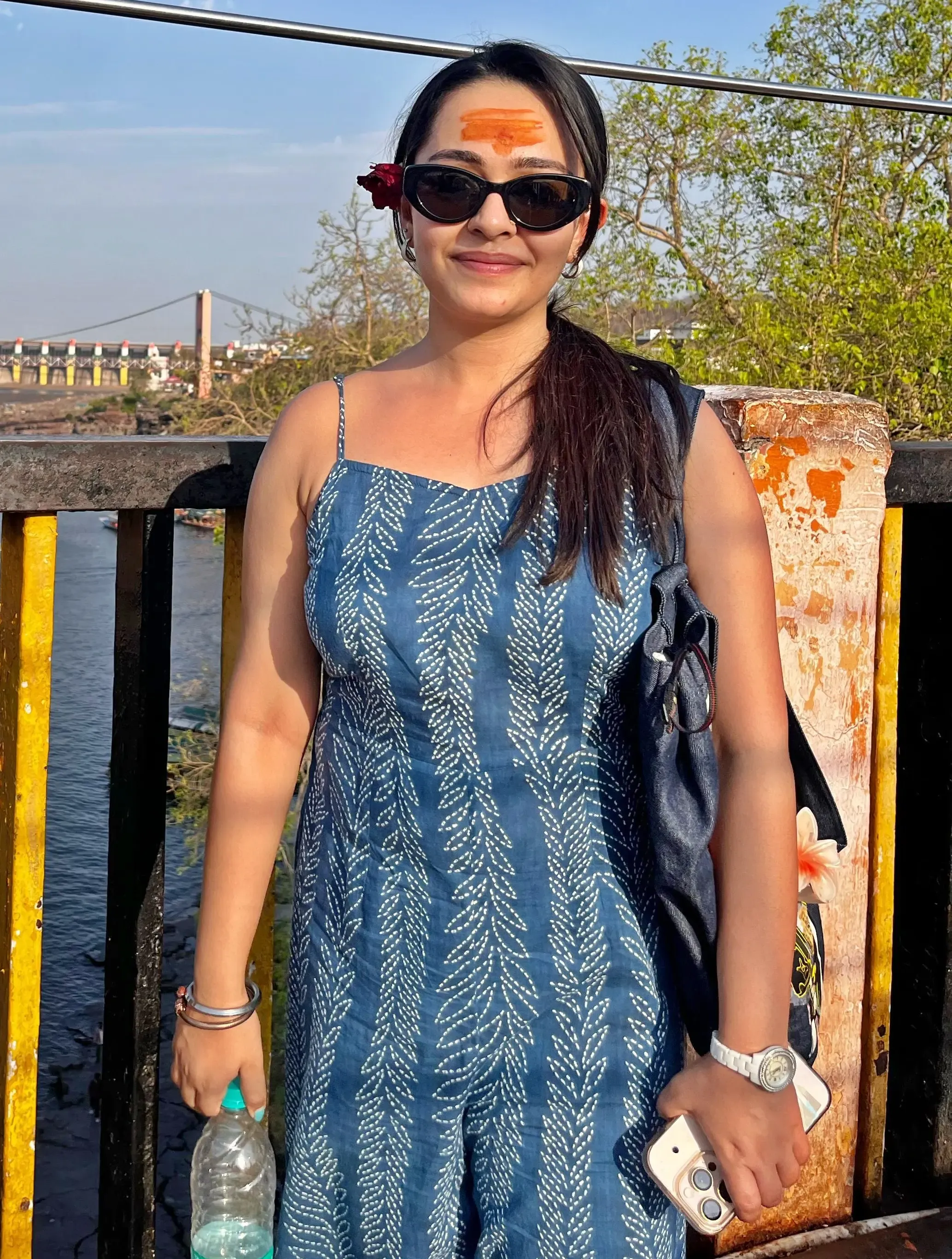 Did Apoorva Arora Just Wrap Up Her Project in Indore and Visit the Omkareshwar Temple?