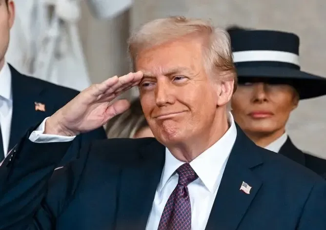 Arab Gulf Monarchs, Jordan's King, and Palestine's President Extend Congratulations to Trump on His Inauguration