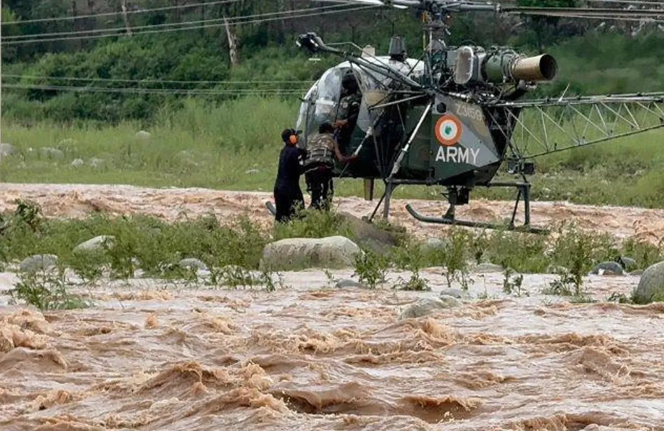 Did Army Pilots Brave Flash Floods in a Daring Rajouri Rescue?
