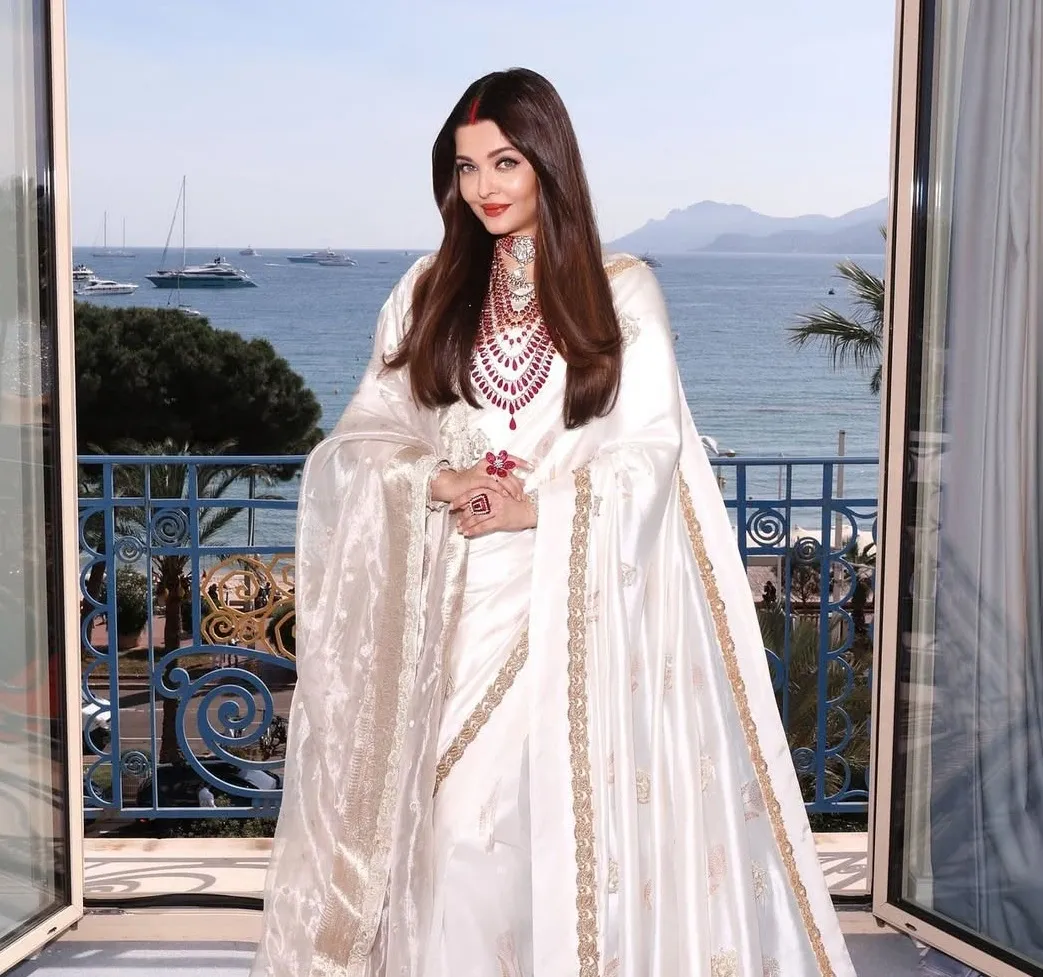 Did Aishwarya Rai's Sindoor at Cannes Make a Powerful Statement Against Terrorism?