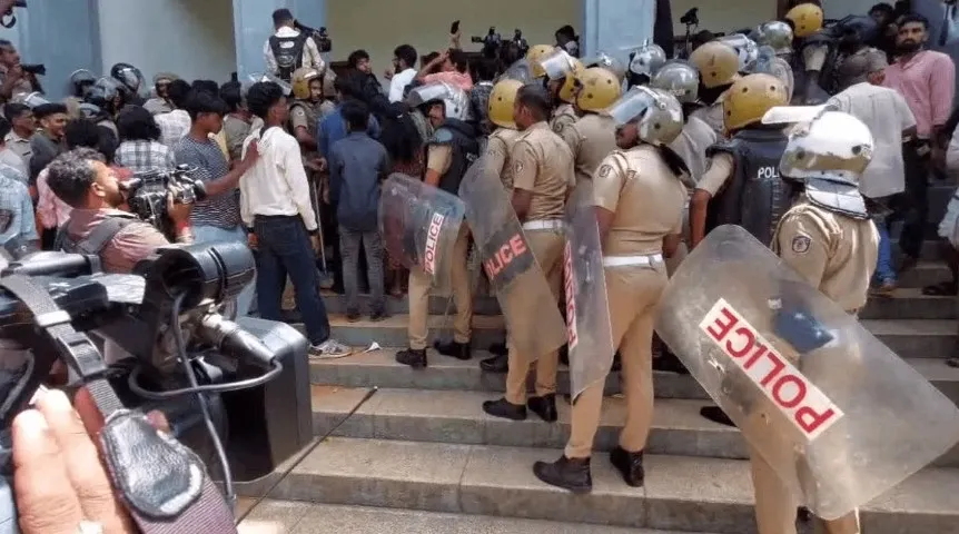 Why Did SFI Activists Storm Four Universities in Kerala?