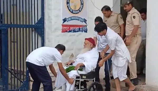 Why Did Asaram Surrender at Jodhpur Central Jail?