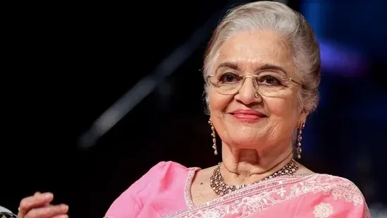 Asha Parekh Shares Her Experience of Filming a Song While Coping with Allergies
