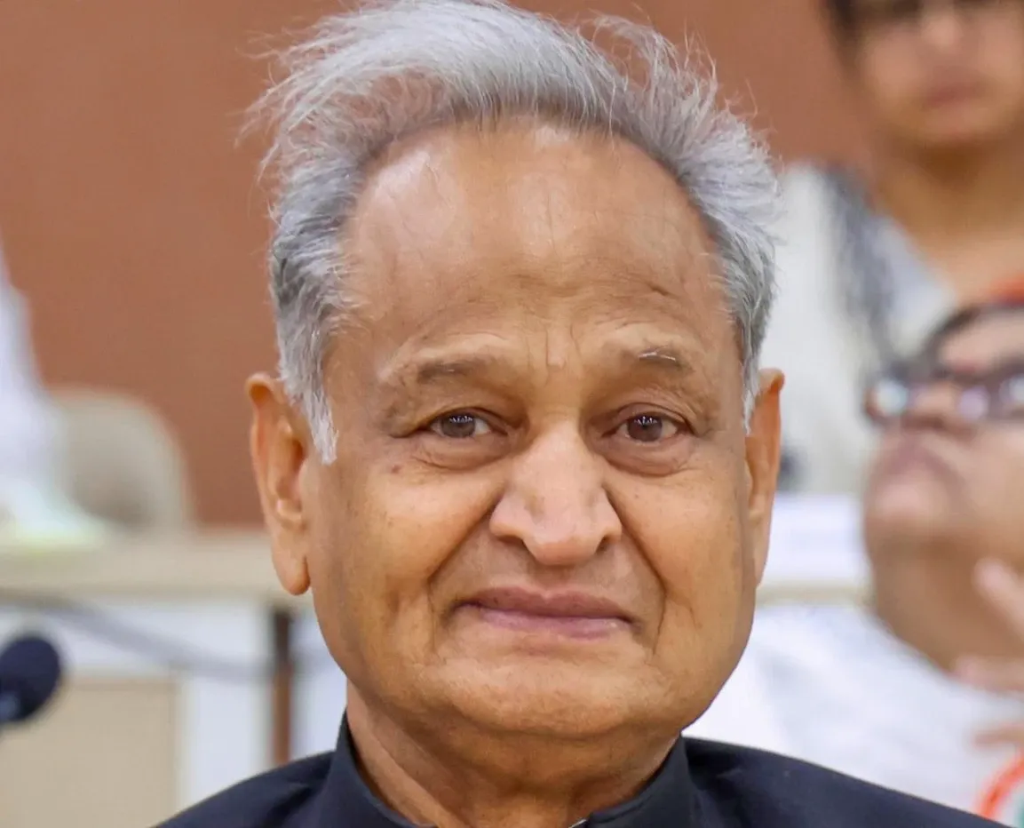 Did Ashok Gehlot Challenge the Centre over Trump's Claims?