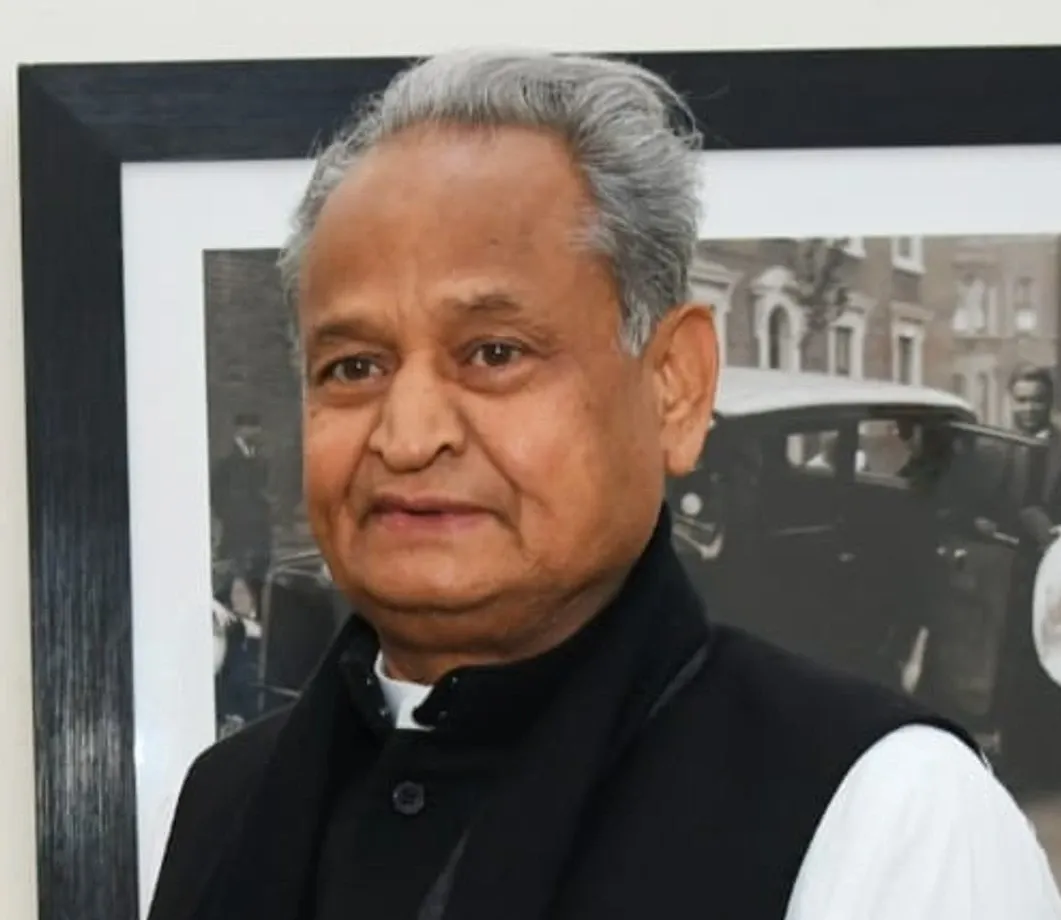 Why Did Ashok Gehlot Criticize the Rajasthan Government After Mafia Assault?