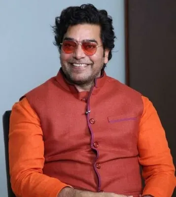 Ashutosh Rana Discusses the Role of Theatre as an Actor's Training Ground for Cinema