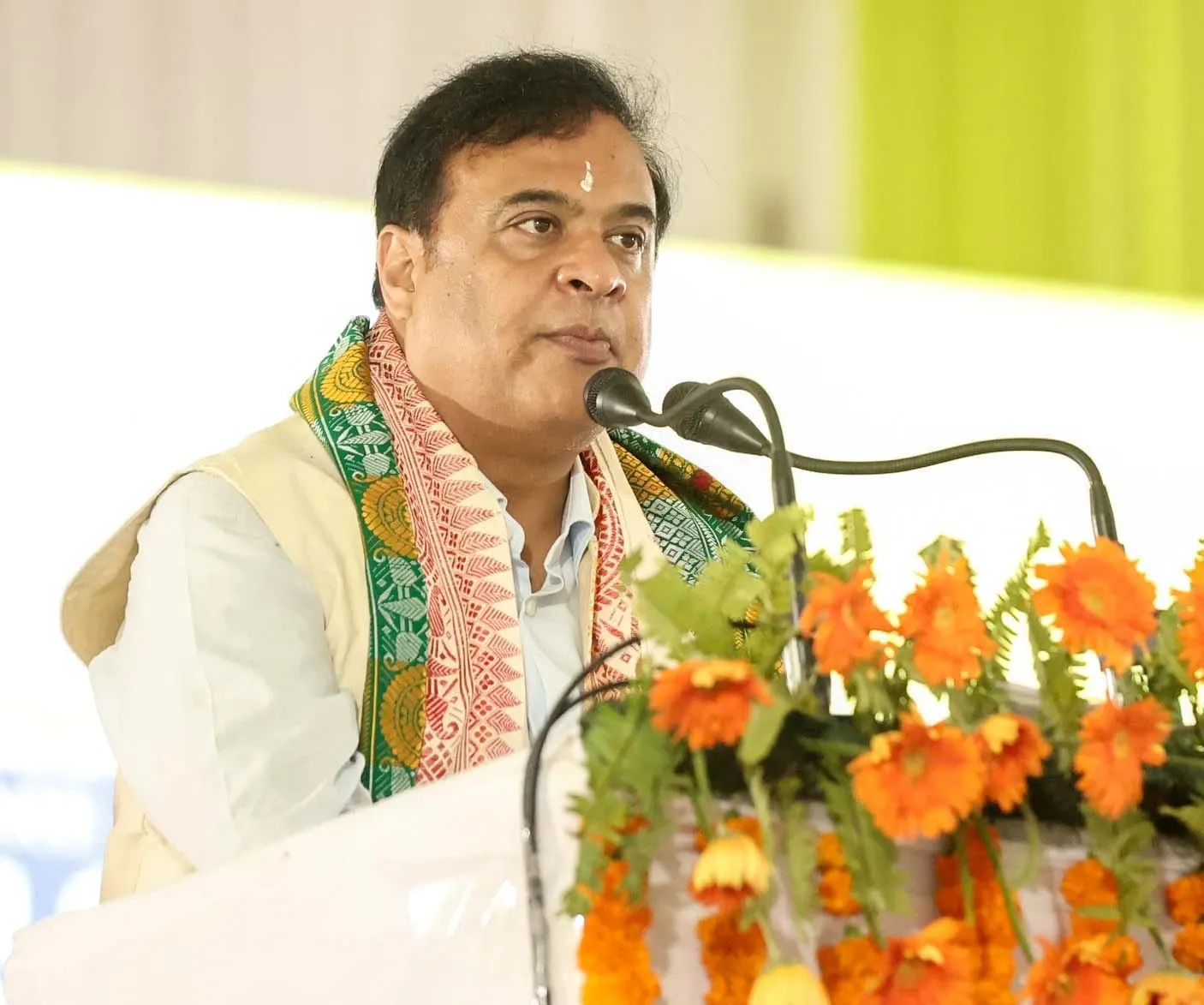 Did Assam CM Sarma Challenge Rahul Over Congress MP Gogoi's Pakistan Links?