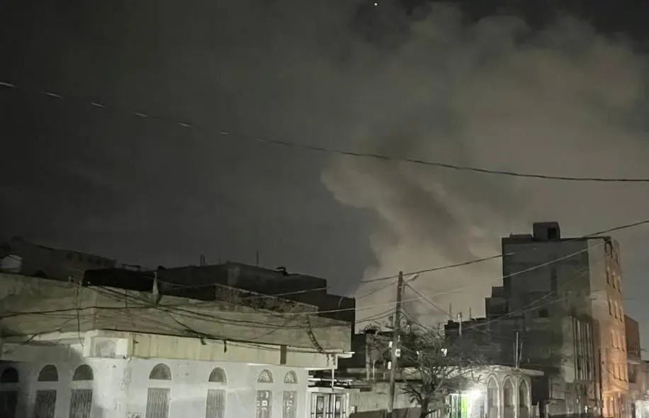 At Least 13 Dead Following US Airstrikes on Houthi Positions in Yemen; Houthis Promise Retaliation