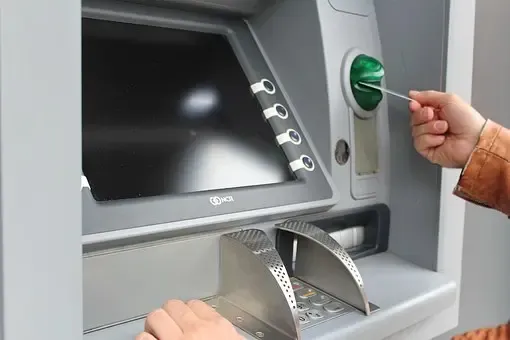 ATM Cash Withdrawals Set to Increase in Cost from May 1 Following RBI Fee Approval