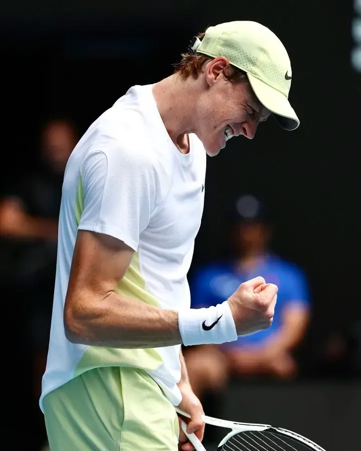 Aus Open: Sinner Dominates De Minaur to Reach Semis