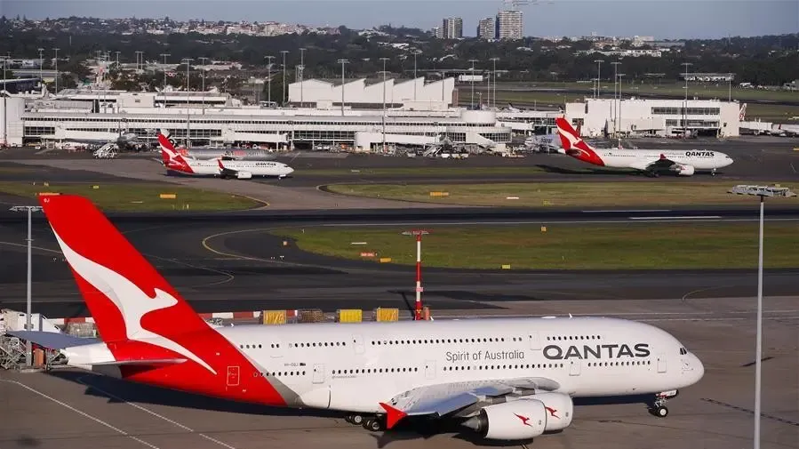 Australian Airlines to Cease Operations in Brisbane Ahead of Tropical Cyclone Alfred's Impact