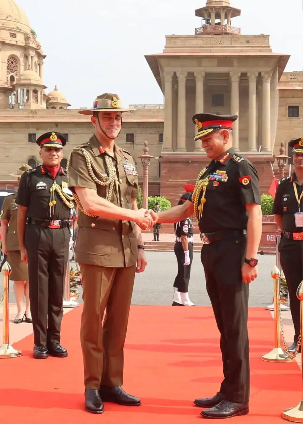 Did the Australian Army Chief Receive a Ceremonial Guard of Honour?
