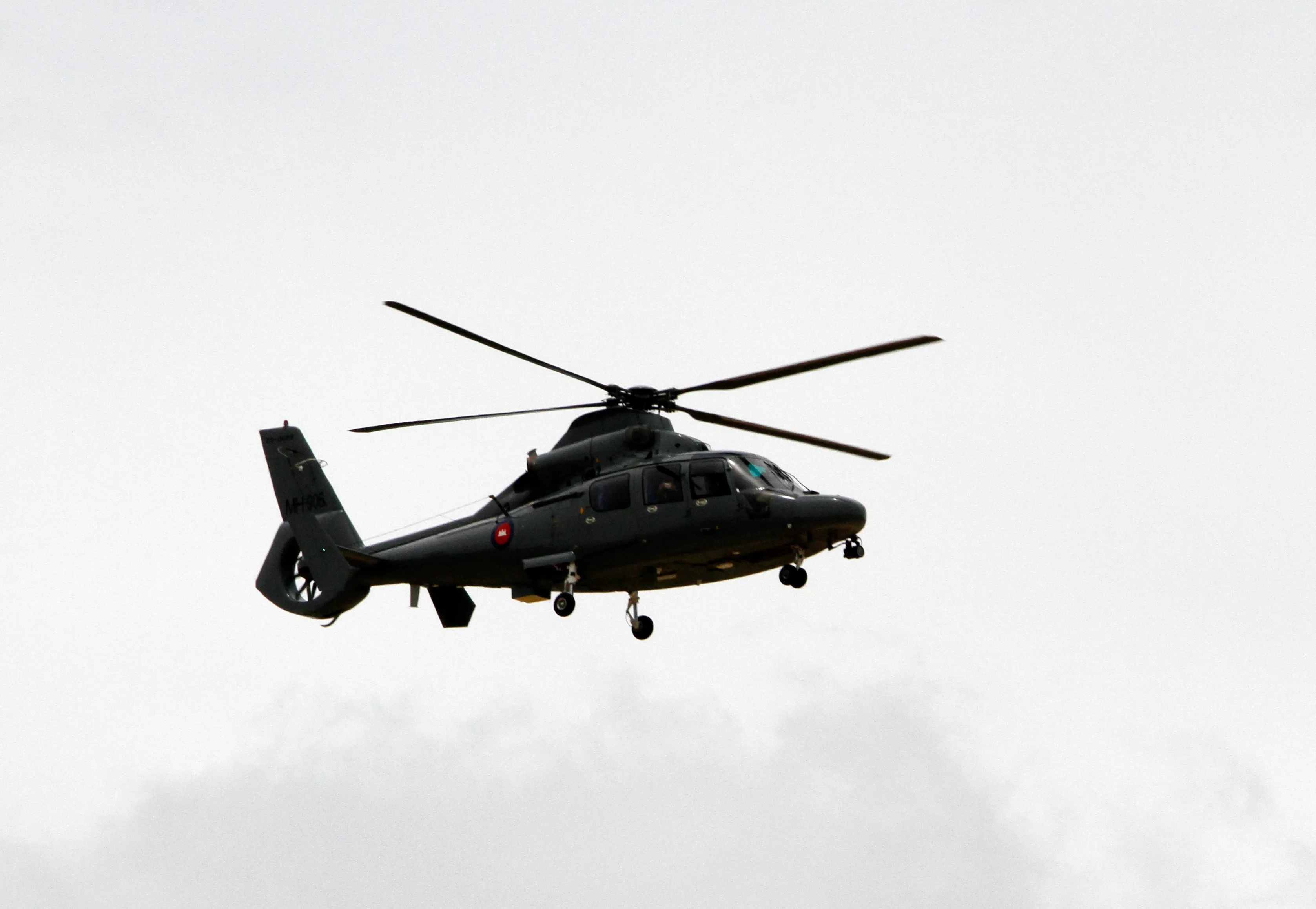What Risks Do Helicopter Pilots Face in Foggy Conditions?