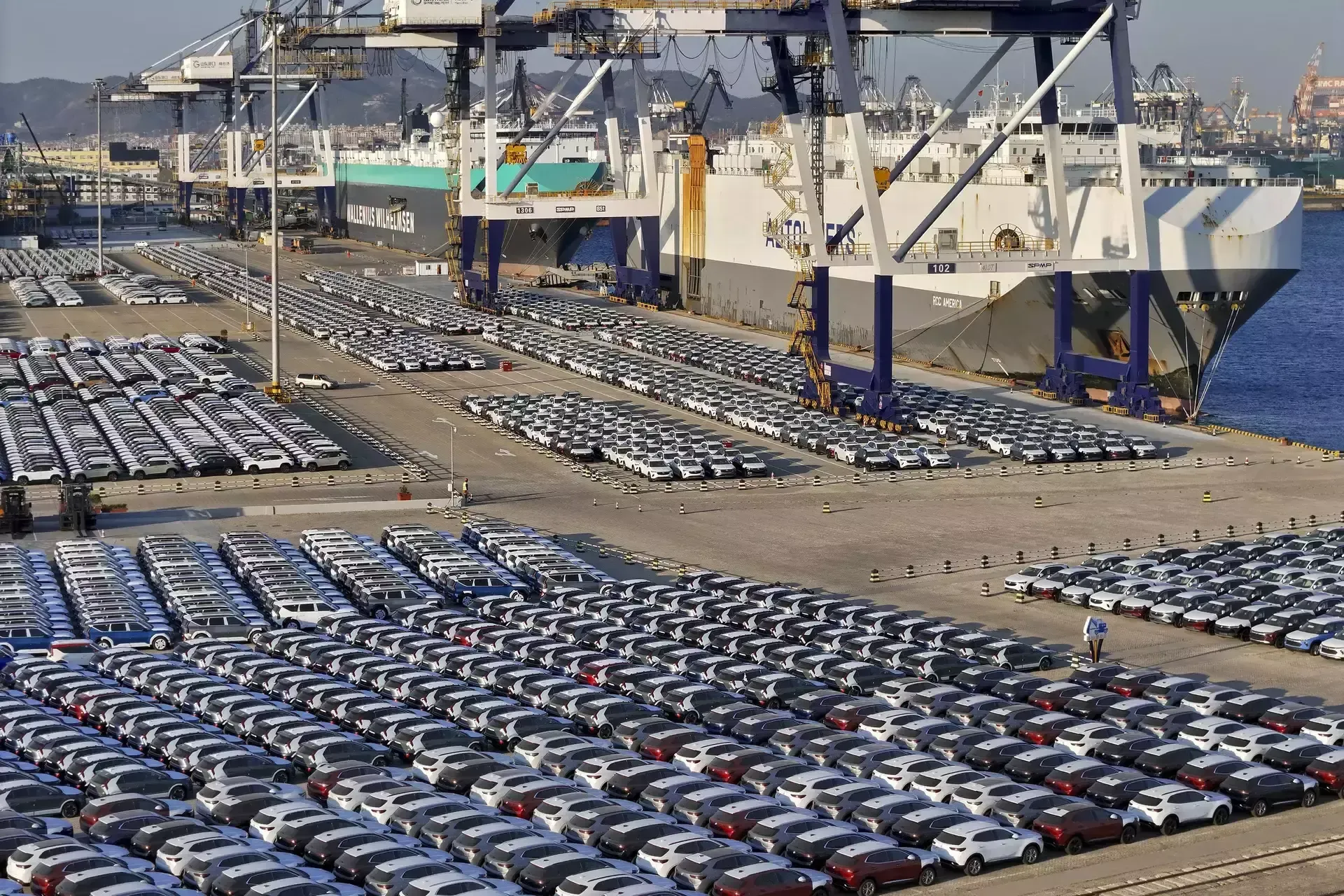 S. Korea's Auto Exports Reach Record High in February, Boosted by Hybrid Vehicles