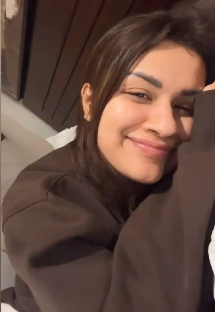 Avneet Kaur Unveils Her Adorable 'Lovestory'