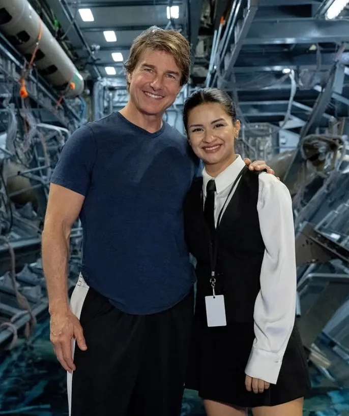 Did Avneet Kaur Impress Tom Cruise During Their Meeting?