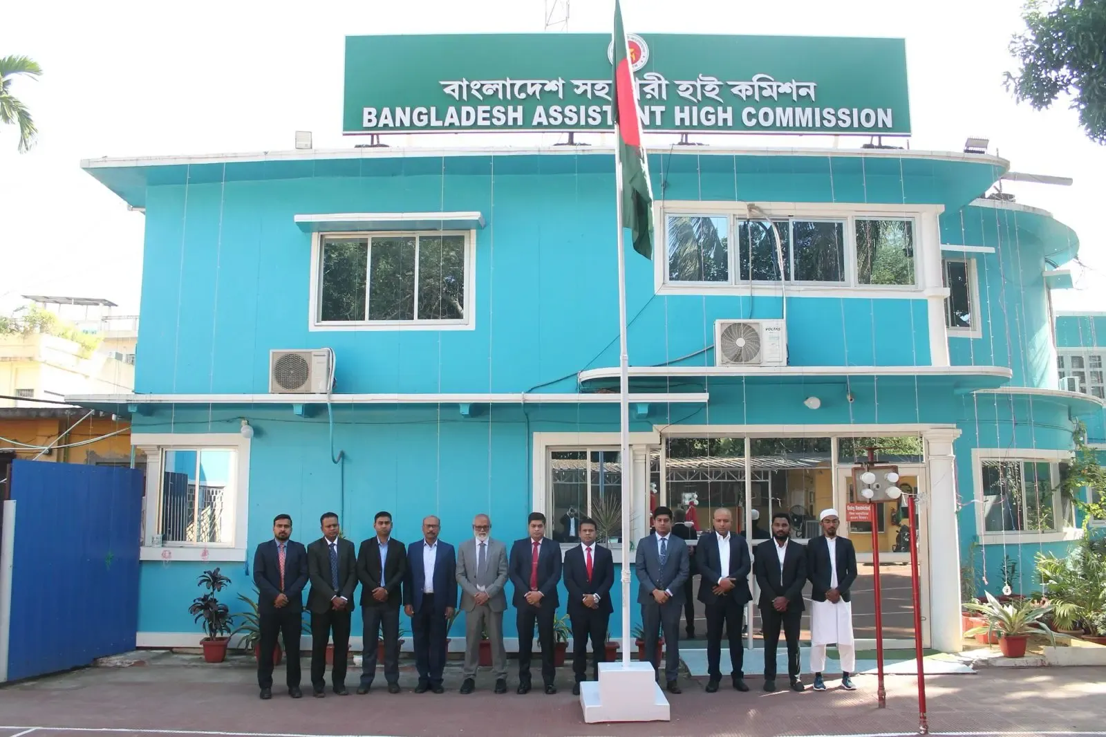 Bangladesh Diplomatic Missions in Agartala and Guwahati Mark ‘Vijay Diwas’ with Subdued Observance