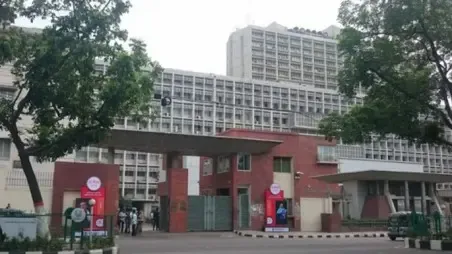 Bangladesh: Officials from 25 Cadres Demand Full-Day Work Stoppage Today