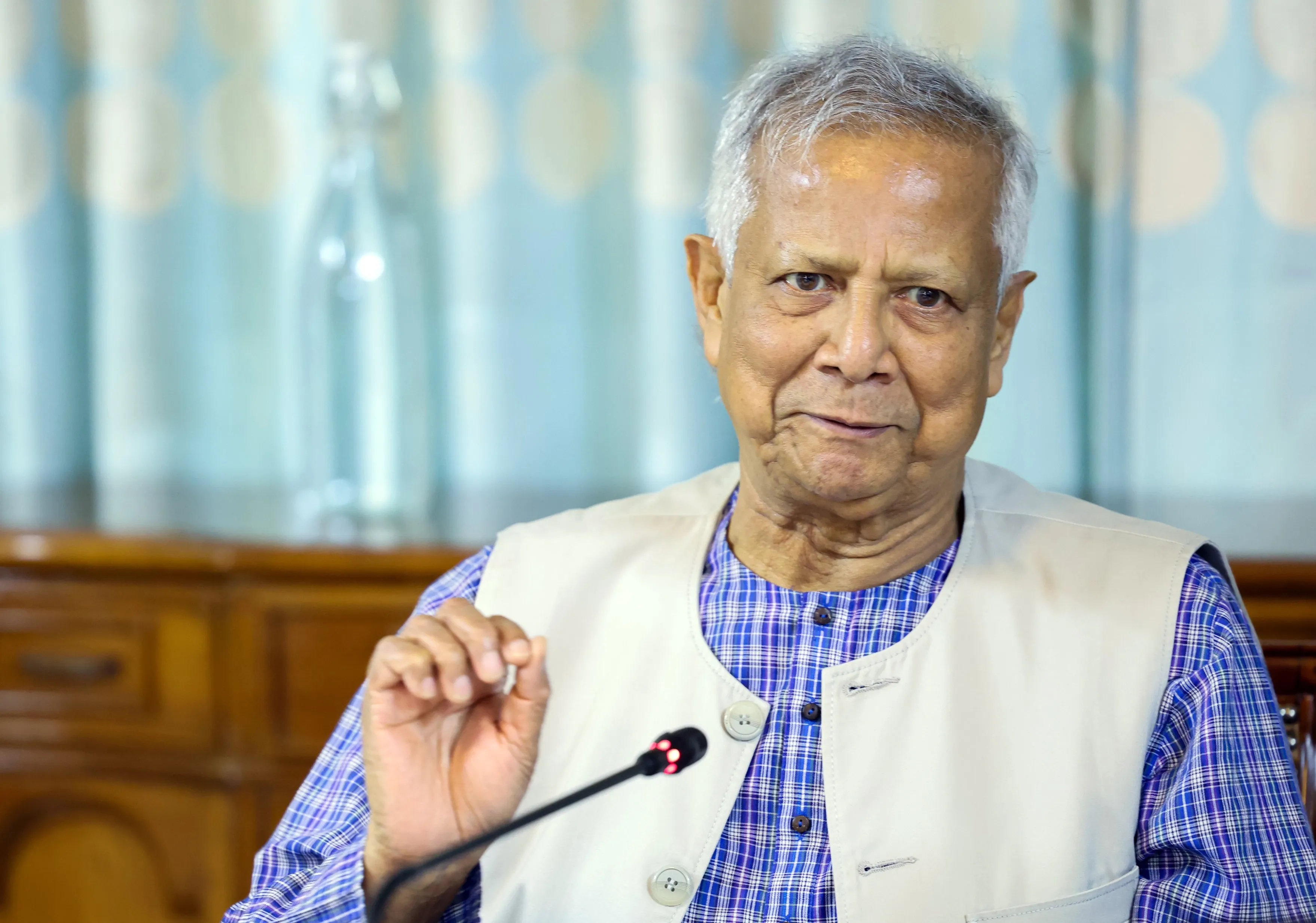 Do Political Parties in Bangladesh Denounce Yunus for 'Misleading' Comments on Elections?