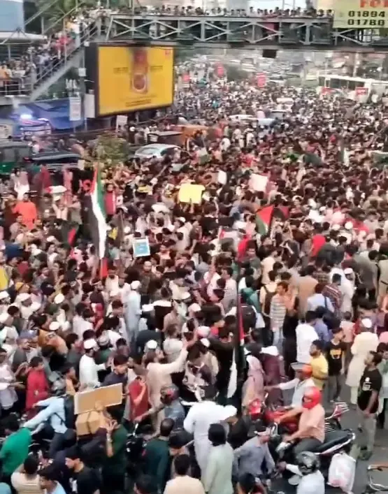 Bangladesh: Massive Rally in Dhaka by Pro-Palestine Demonstrators Condemning Israel and the US