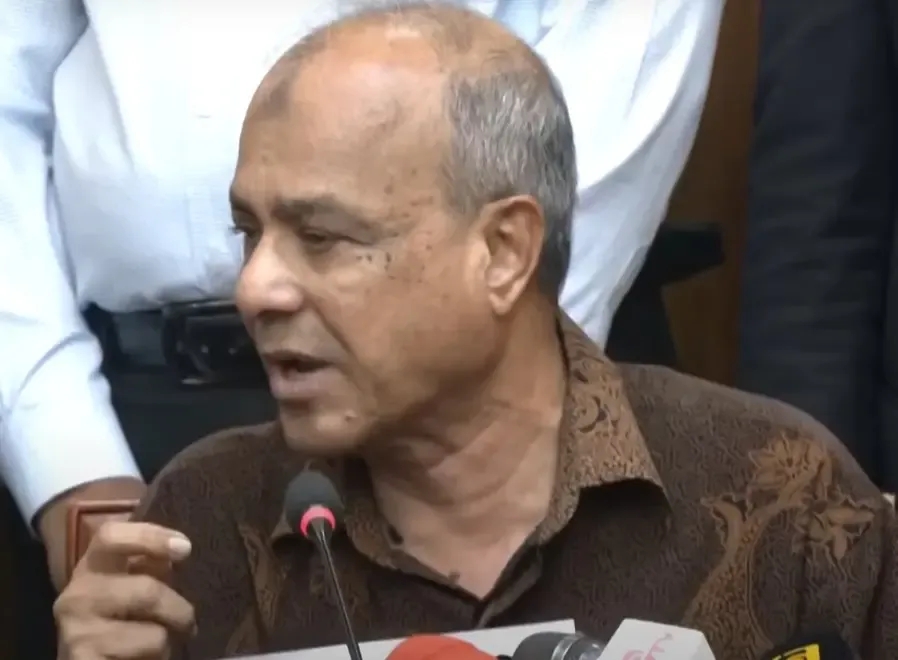 Bangladesh's Interim Government Issues Warning to Foreign Nationals Regarding Illegal Residency and Employment
