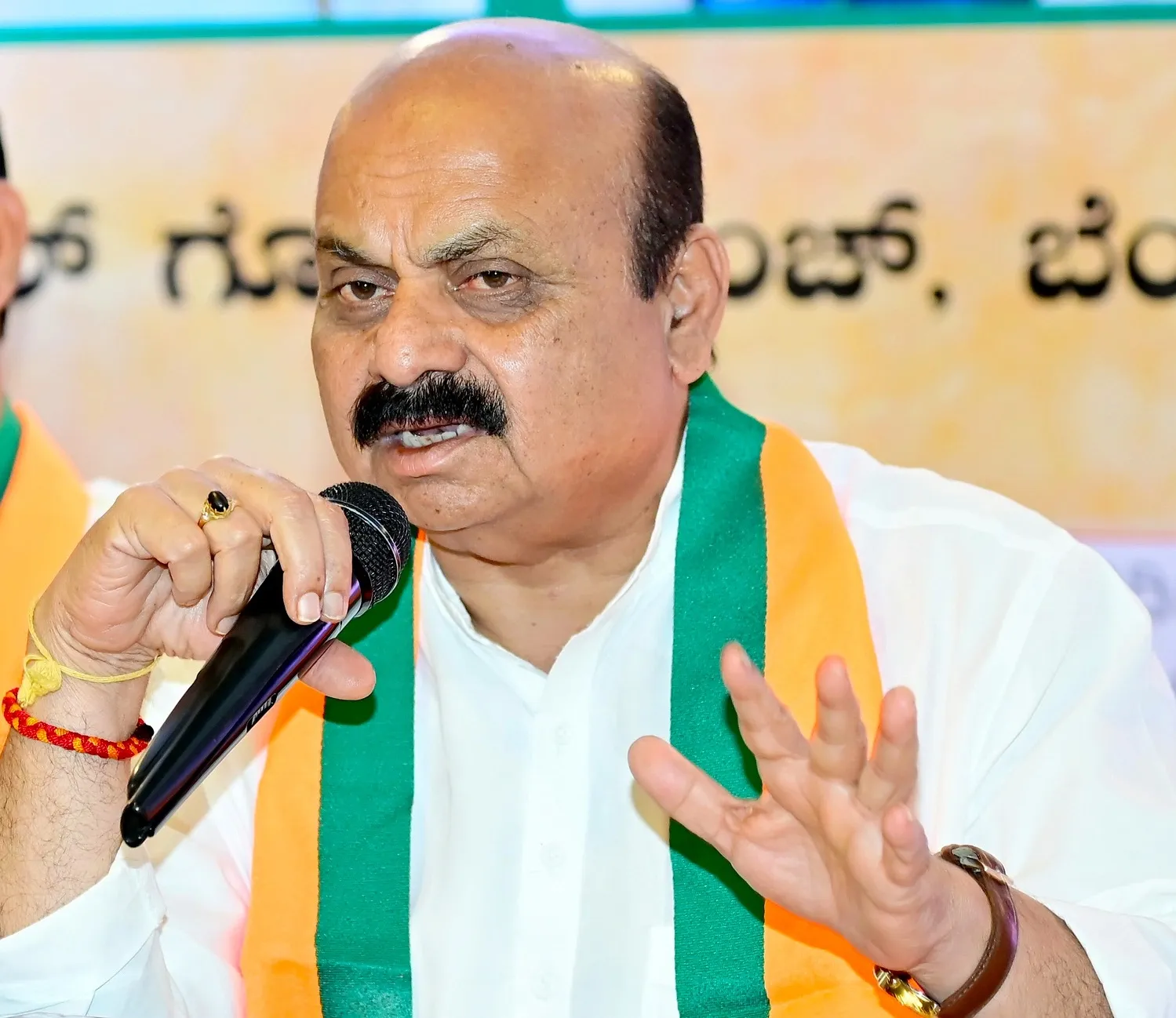 Why is Basavaraj Bommai Urging K'taka CM to Revoke Suspension of PM Jan Aushadhi Centres?