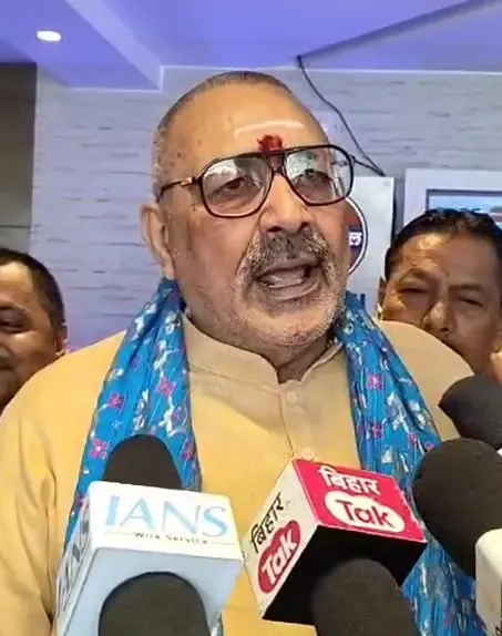 Giriraj Singh Supports Bengal BJP's Proposal for Separate Polling Stations for Hindu Voters