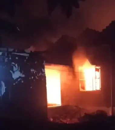 West Bengal Firecracker Factory Explosion: Casualties Increase to Eight, Owners Flee