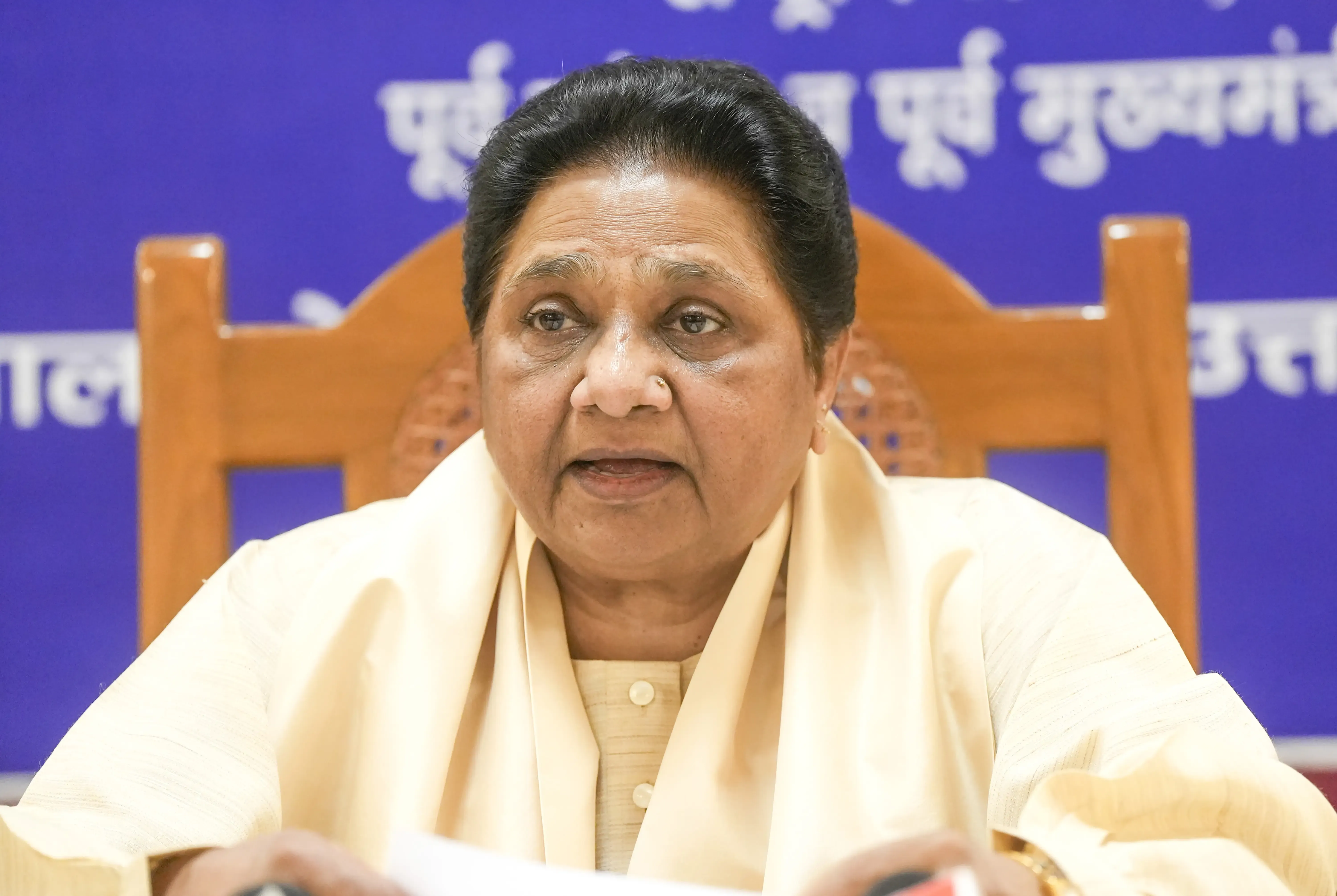 क्या बंगाल सहित अन्य राज्यों में महिलाओं की स्थिति चिंताजनक है? : मायावती