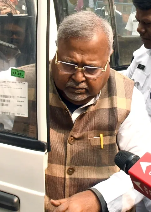 Calcutta High Court Deliberates on Bail Request by Partha Chatterjee and Four Others in Bengal School Employment Scandal
