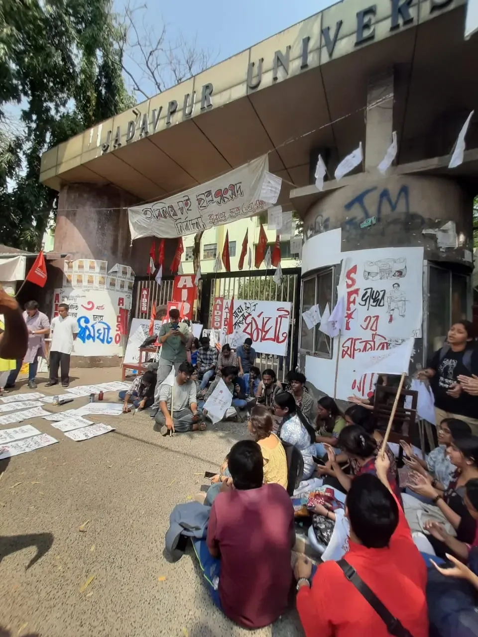 West Bengal: Calm Prevails in Educational Institutions Despite SFI Strike Call