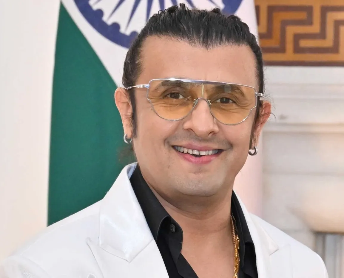 Is Bengaluru Police Team Heading to Mumbai to Record Sonu Nigam's Statement?