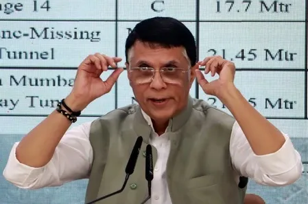 Did Bhagwat's Comment on Leaders' Retirement Indicate a Rift Within BJP-RSS?