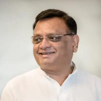 क्या ट्रंप भारत को कमजोर समझने की भूल कर रहे हैं? : अविनाश पांडे