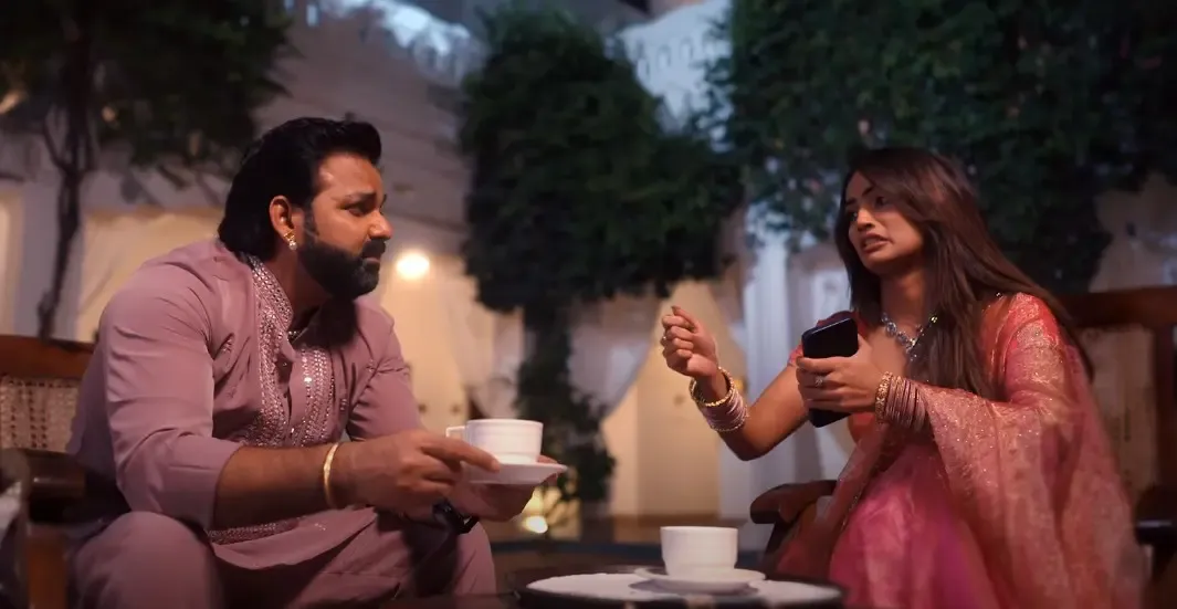 क्या 'पावर स्टार' पवन सिंह के नए भोजपुरी गाने ने मचाई धूम, 'पापे पड़ी' में है जादू?