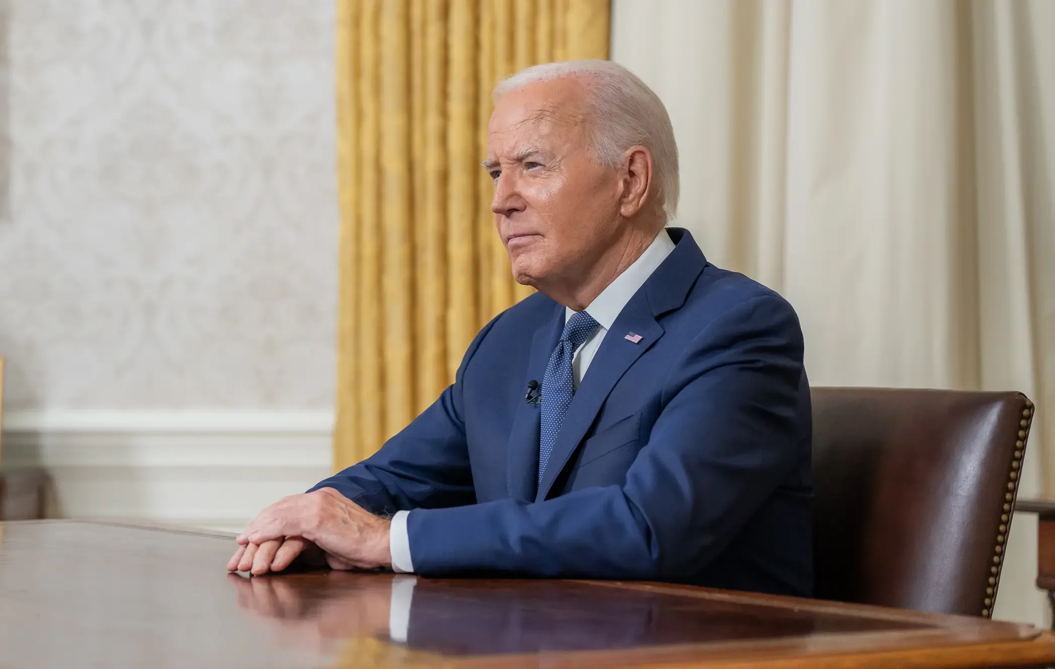 Biden Approves Funding Plan for Federal Government