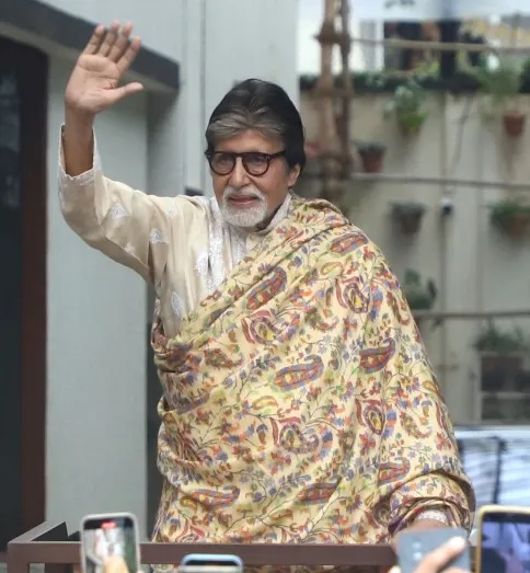Did Big B Dedicate a Poem from His Father to Indian Jawans?