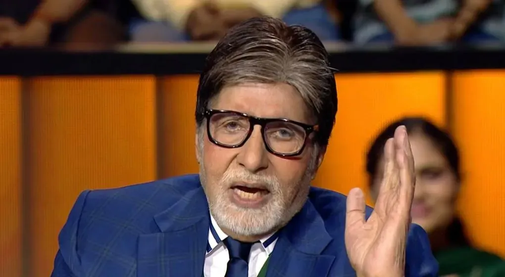 How Does Big B Honor His Late Mother, Teji Bachchan?