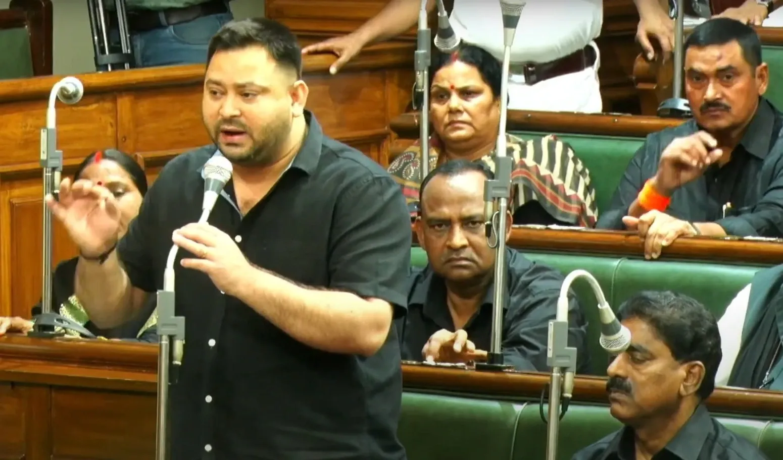 Why is the Bihar Assembly in uproar over the voter list revision?