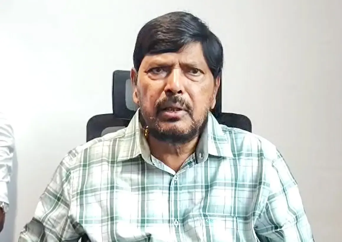 क्या बिहार की 243 सीटों पर एनडीए के उम्मीदवारों को पूरा समर्थन देंगे रामदास आठवले?