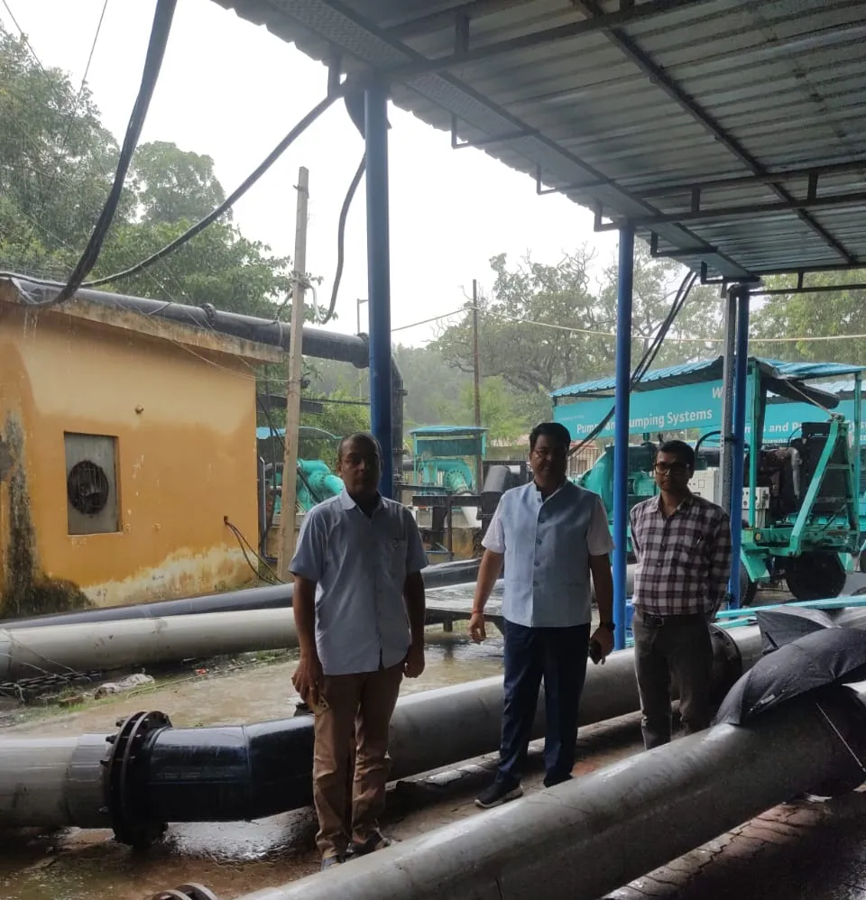क्या बिहार में मौसम ने बदला मिजाज? पटना के कई इलाकों में भरा पानी, जिलाधिकारी ने दिया निरीक्षण का निर्देश