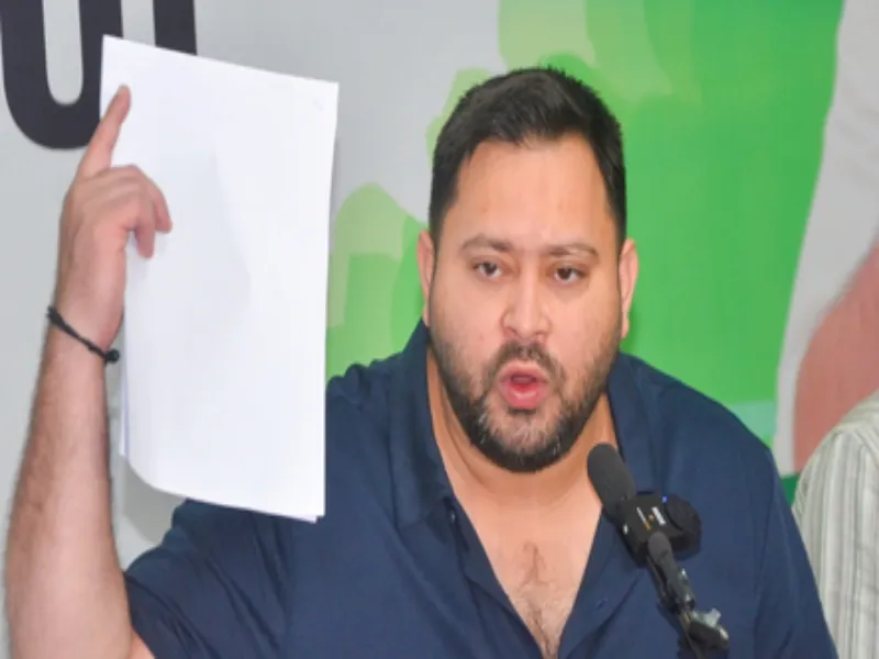 Did Bihar Election Official Just Ask Tejashwi Yadav for His Missing Voter ID?