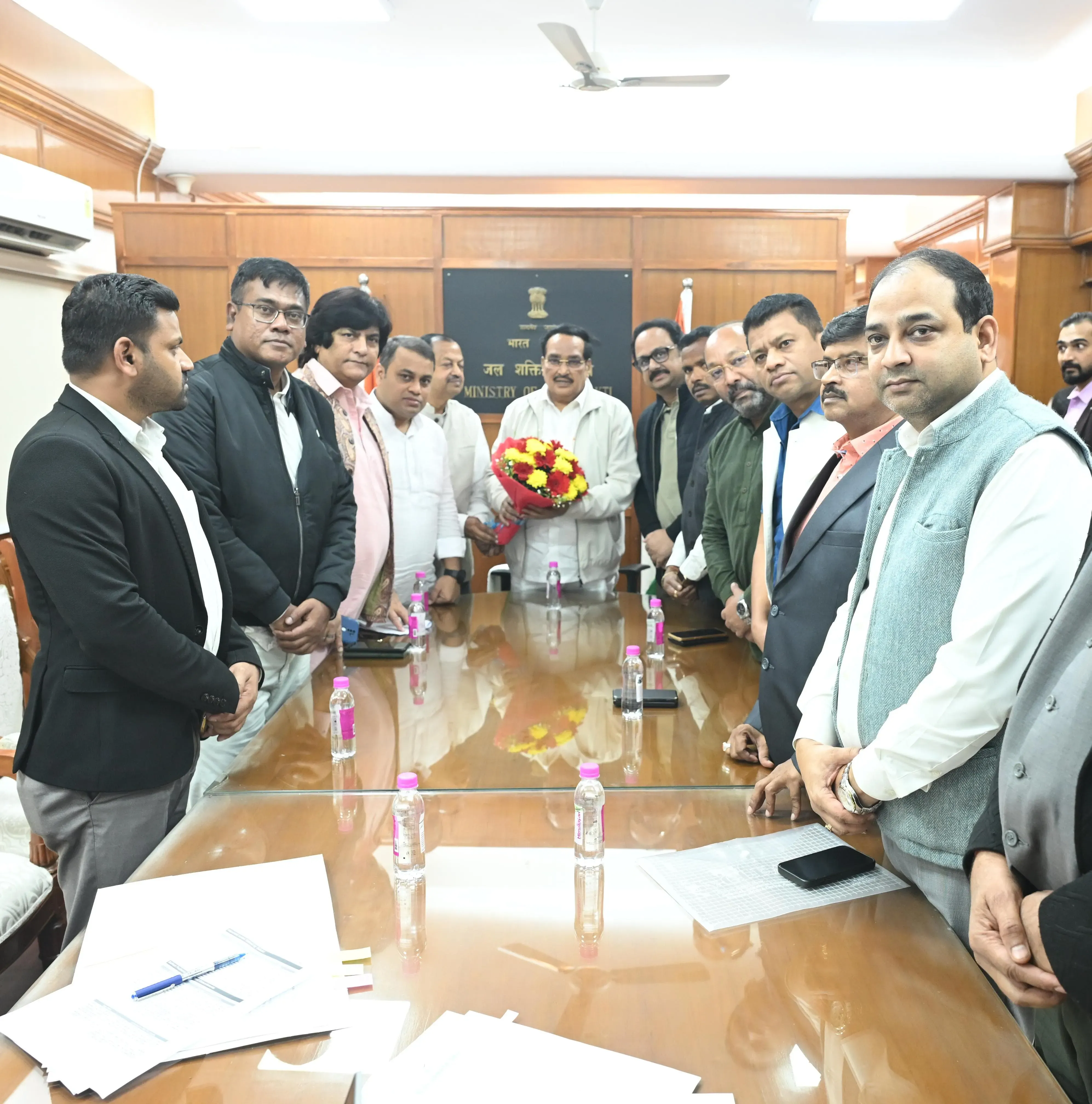 BJD Team Engages with Union Jal Shakti Minister, Calls for Suspension of Polavaram Project