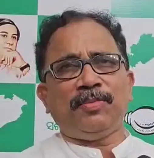 क्या बीजद नेता मोहंती ने छात्रा के आत्मदाह के प्रयास पर प्रशासन को कठोर आलोचना की?
