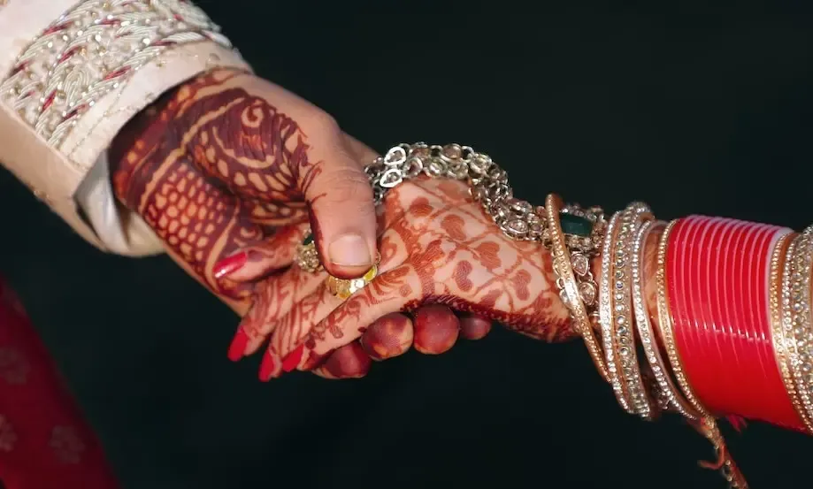 BJP Youth Leader Files Fraud Allegation Against Spouse in Bihar