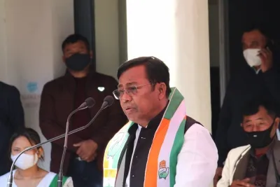 क्या भक्त चरण दास ने बीएमसी अधिकारी पर हमले की निंदा की?