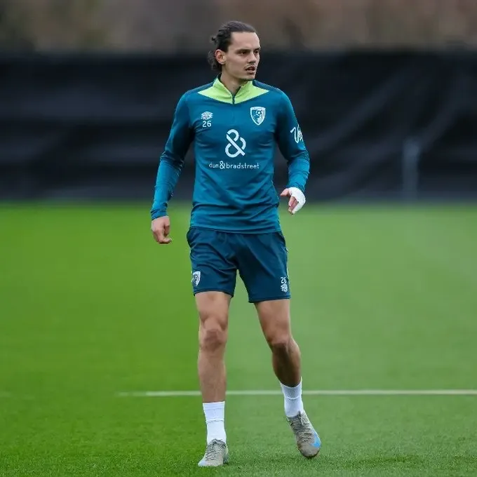 Bournemouth Faces a Setback as Turkish Forward Enes Unal Sustains ACL Injury