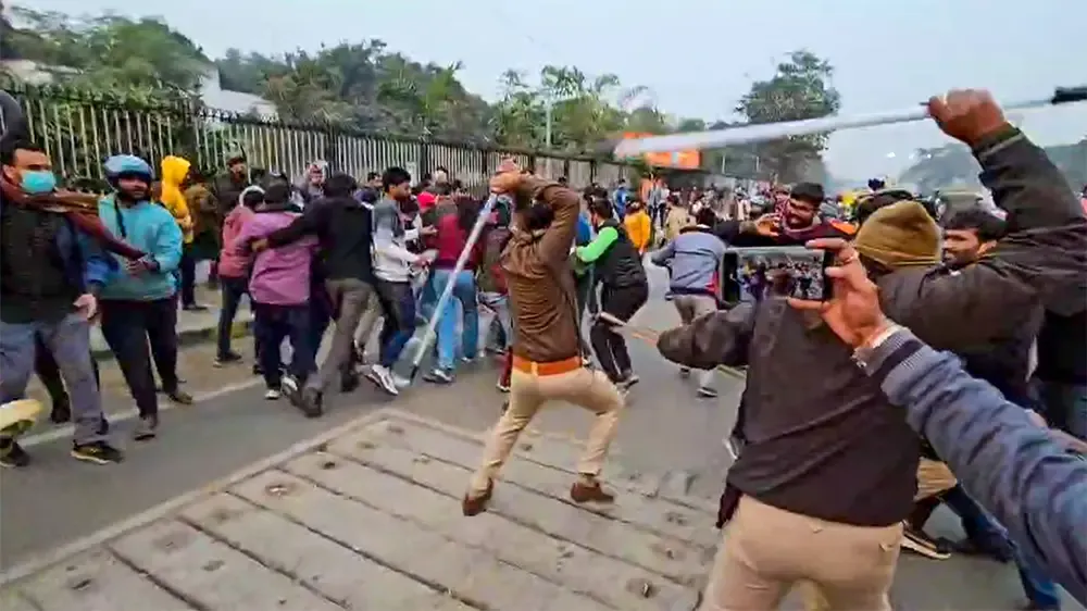 Patna DM Alleges Instigation of BPSC Exam Protesters