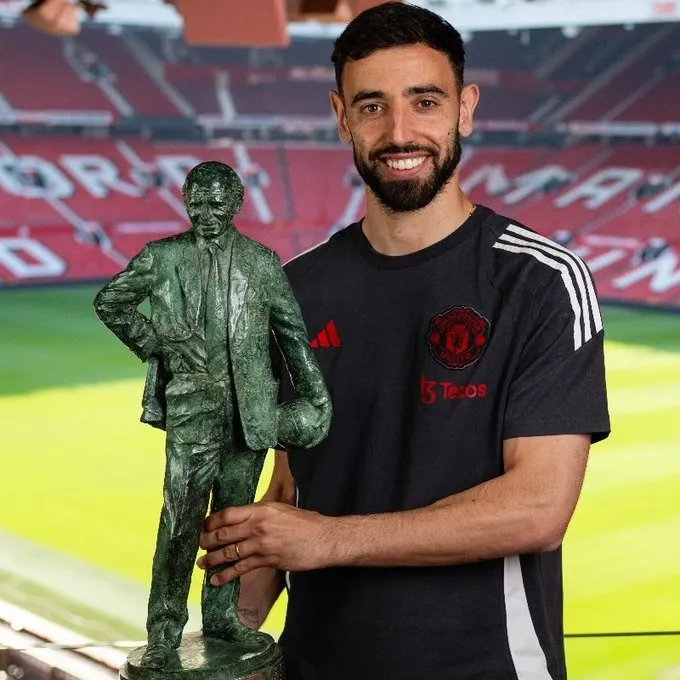 Could Bruno Fernandes be the best player of the year again?
